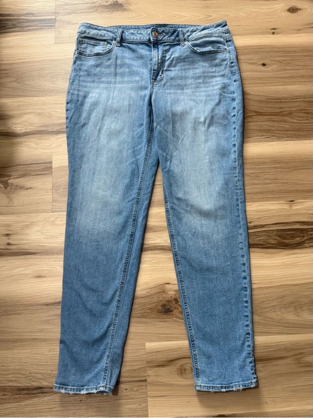Maurices Skinny Jeans – Size 14, Classic Fit, Great Condition Woman’s Pants